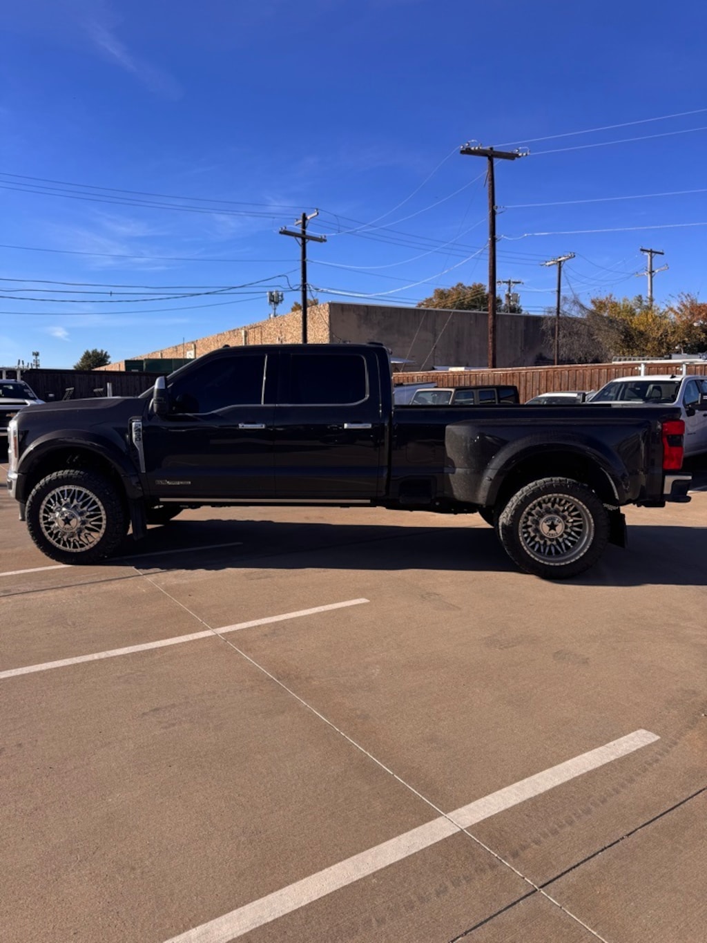 Used 2025 Ford F-450 Lariat Truck