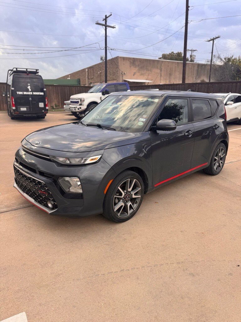 2021 Kia Soul GT-Line photo 2