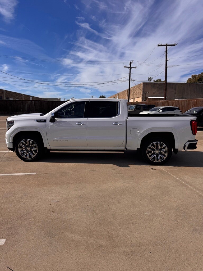 2024 Gmc Sierra 1500 Denali photo 2