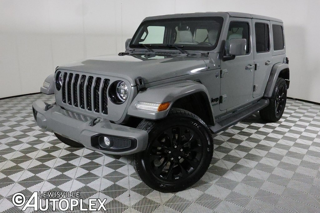 2022 Jeep Wrangler Unlimited High Altitude's photo