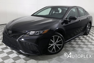 Used 2024 Toyota Camry Sedan SE near Fort Worth
