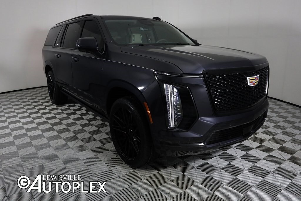 2025 Cadillac Escalade ESV Sport Platinum photo 3