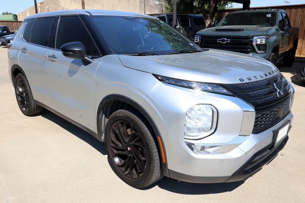 Used 2022 Mitsubishi Outlander Black Edition SUV