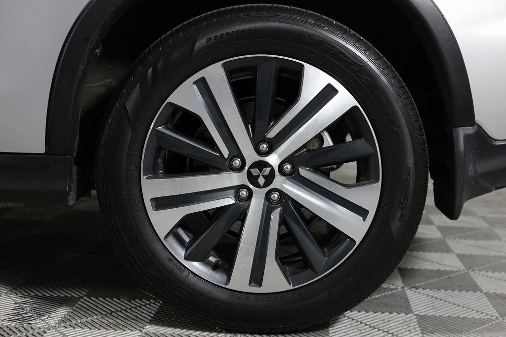2025 Mitsubishi Outlander Sport ES - Photo 34