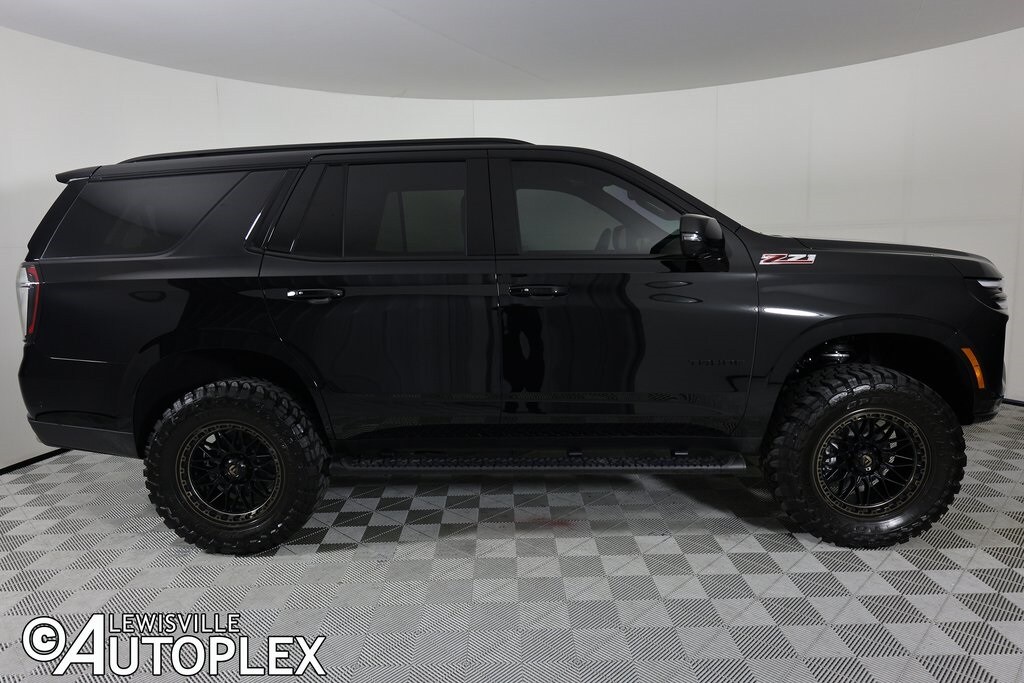 2026 Chevrolet Tahoe Z71 photo 3