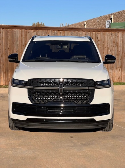 2025 Lincoln Navigator SUV Reserve