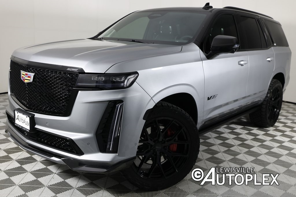 2024 Cadillac Escalade V-Series's photo