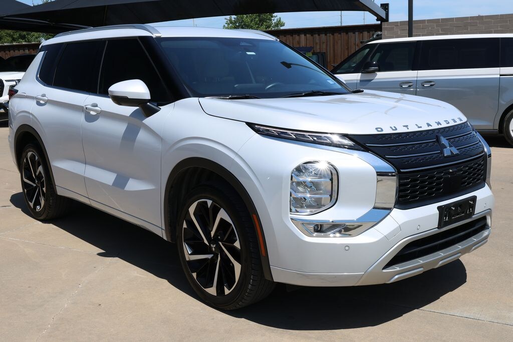 Used 2024 Mitsubishi Outlander SEL SUV
