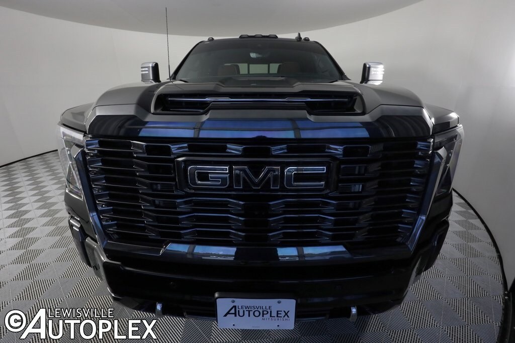 2024 Gmc Sierra 3500 HD Denali Ultimate photo 2
