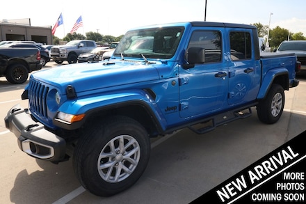 2023 Jeep Gladiator Truck Sport S