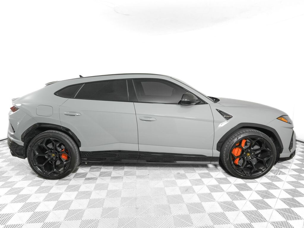 Used 2022 Lamborghini Urus Graphite Capsule SUV