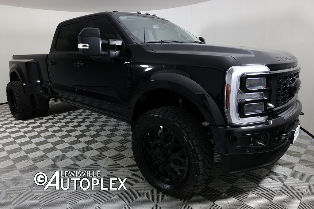 2024 Ford F-450 Limited photo 3