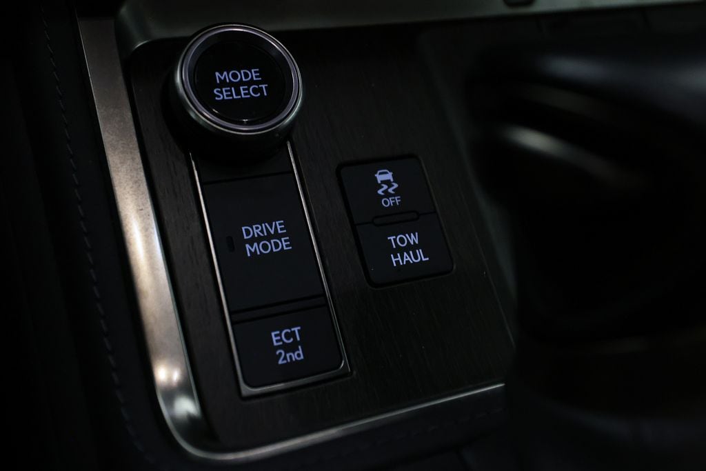 2024 Lexus GX Premium+ - Photo 24