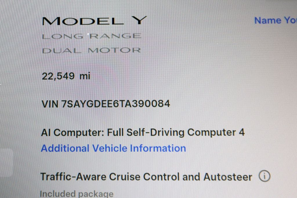 2026 Tesla Model Y Long Range - Photo 18