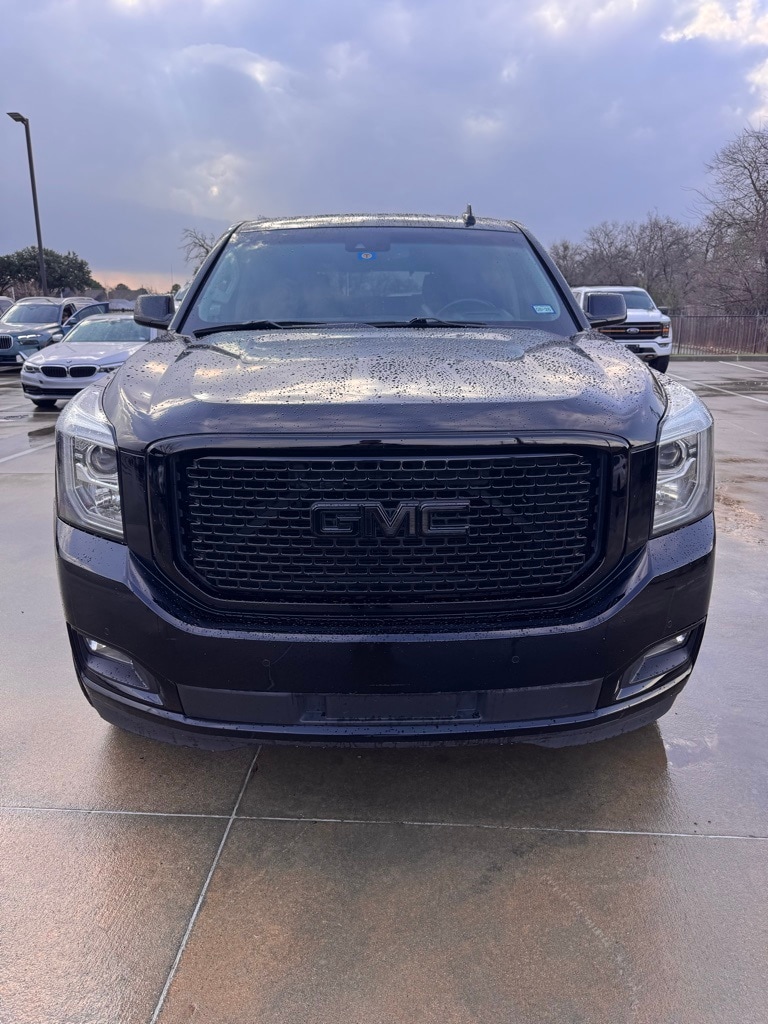 2016 GMC Yukon Denali's photo