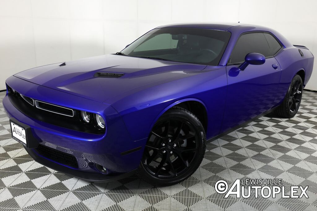 Used 2022 Dodge Challenger SXT Coupe
