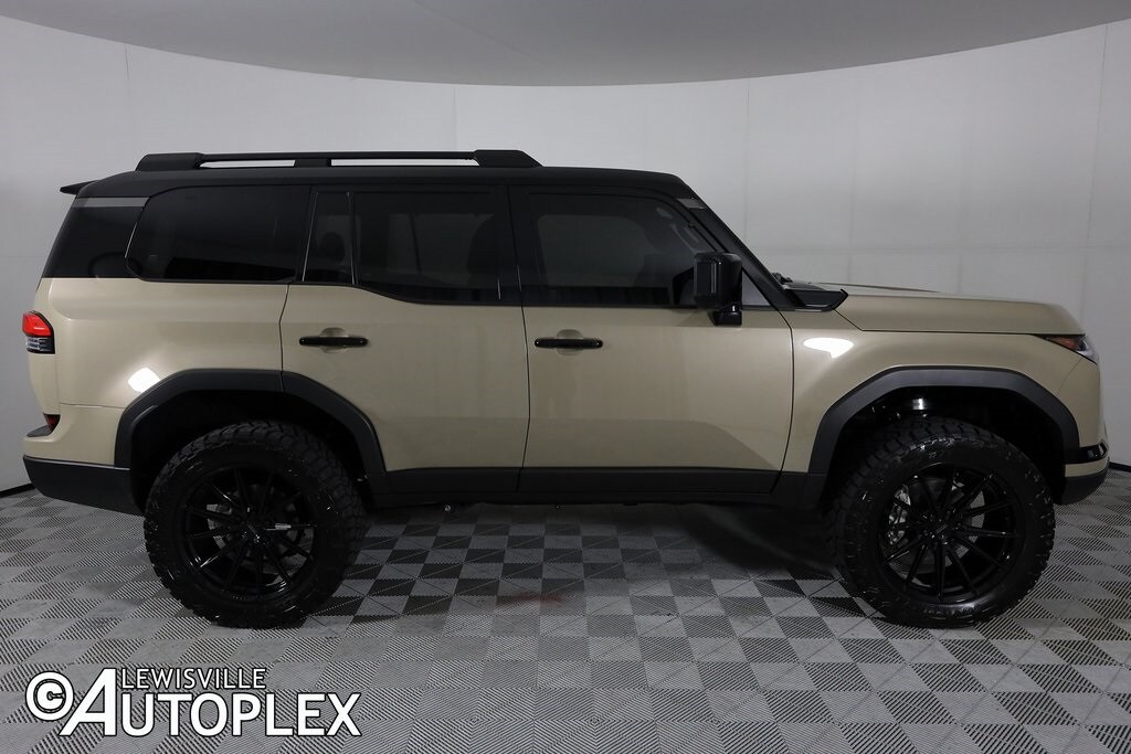 2024 Lexus GX 550 Overtrail photo 4