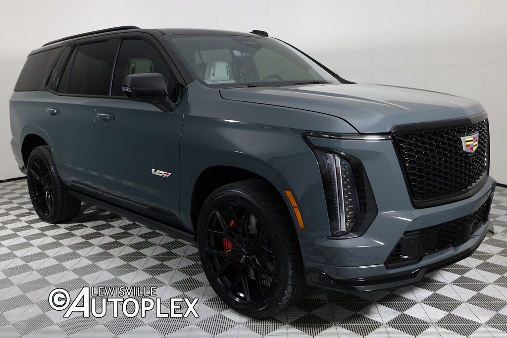2025 Cadillac Escalade V-Series photo 3
