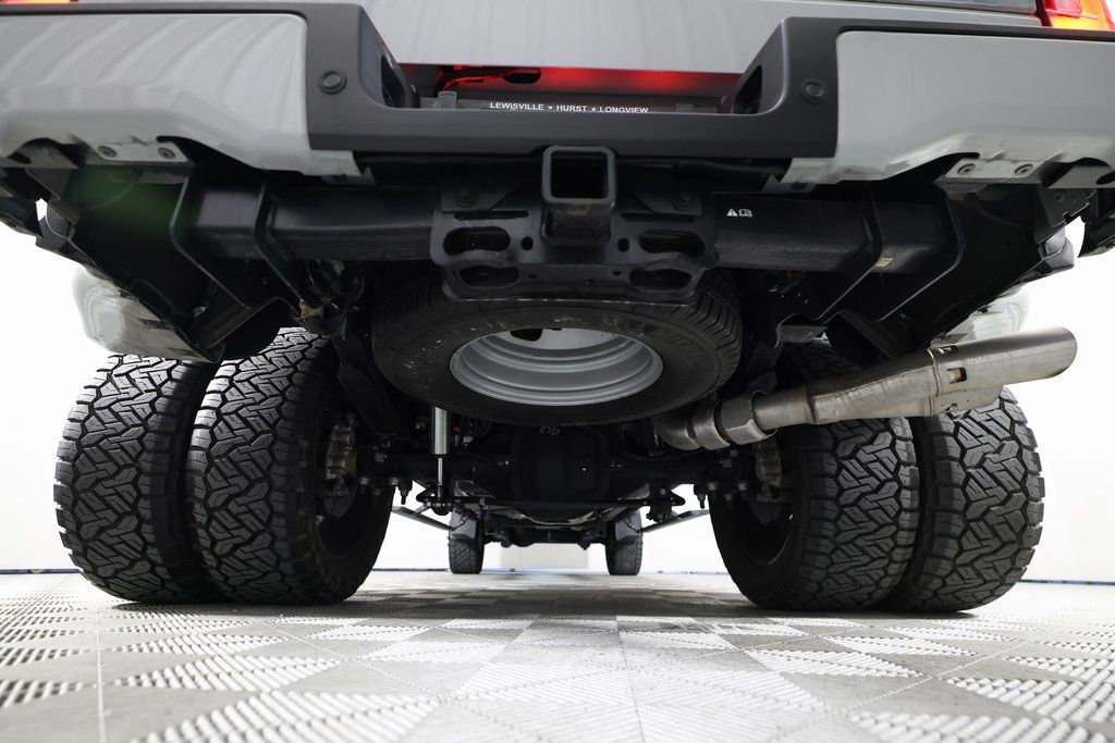 2025 Ford F-350 Super Duty Platinum - Photo 58