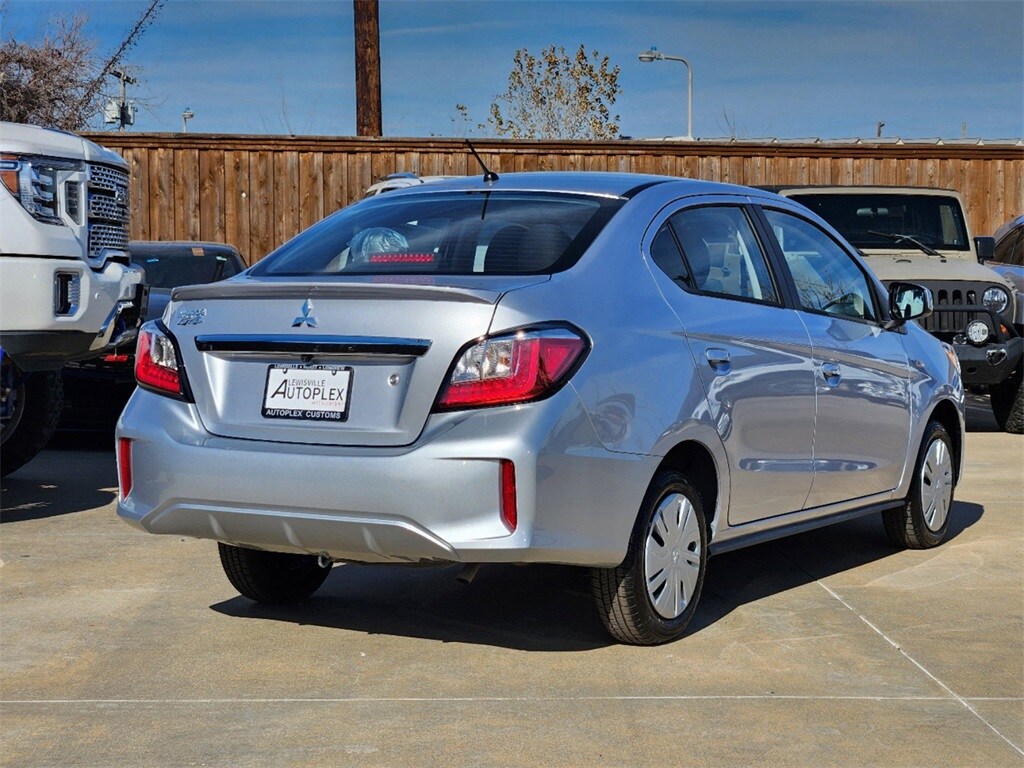 2024 Mitsubishi Mirage G4 ES photo 4