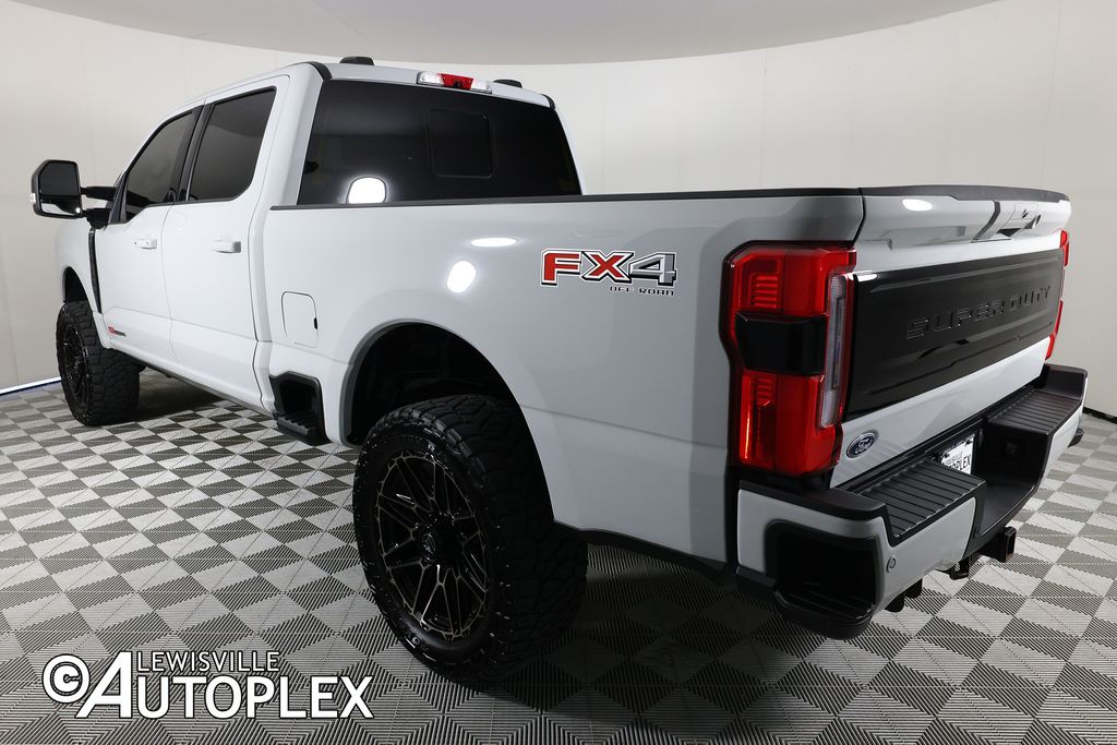 2025 Ford F-250 Super Duty Platinum - Photo 8