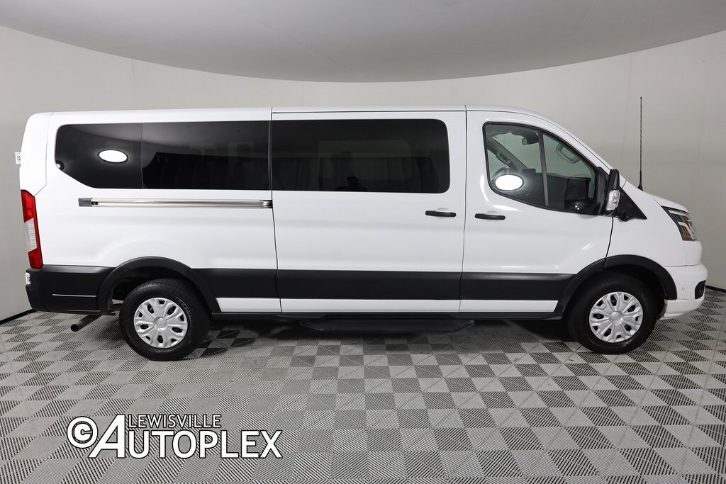 2023 Ford Transit photo 4