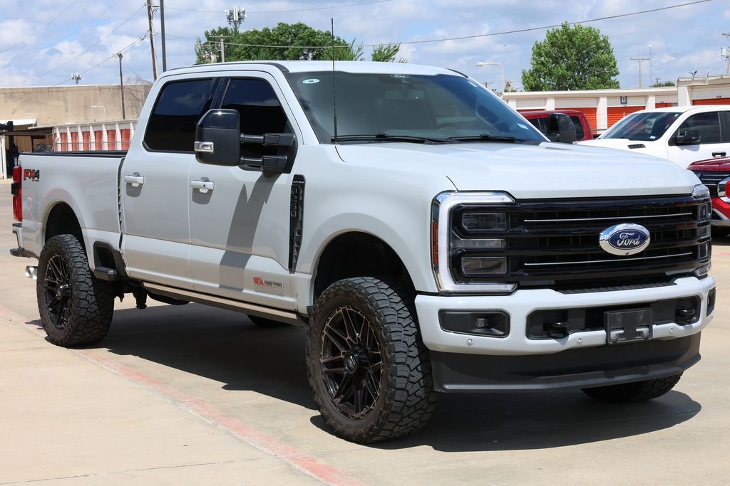 Used 2025 Ford F-250 Platinum Truck