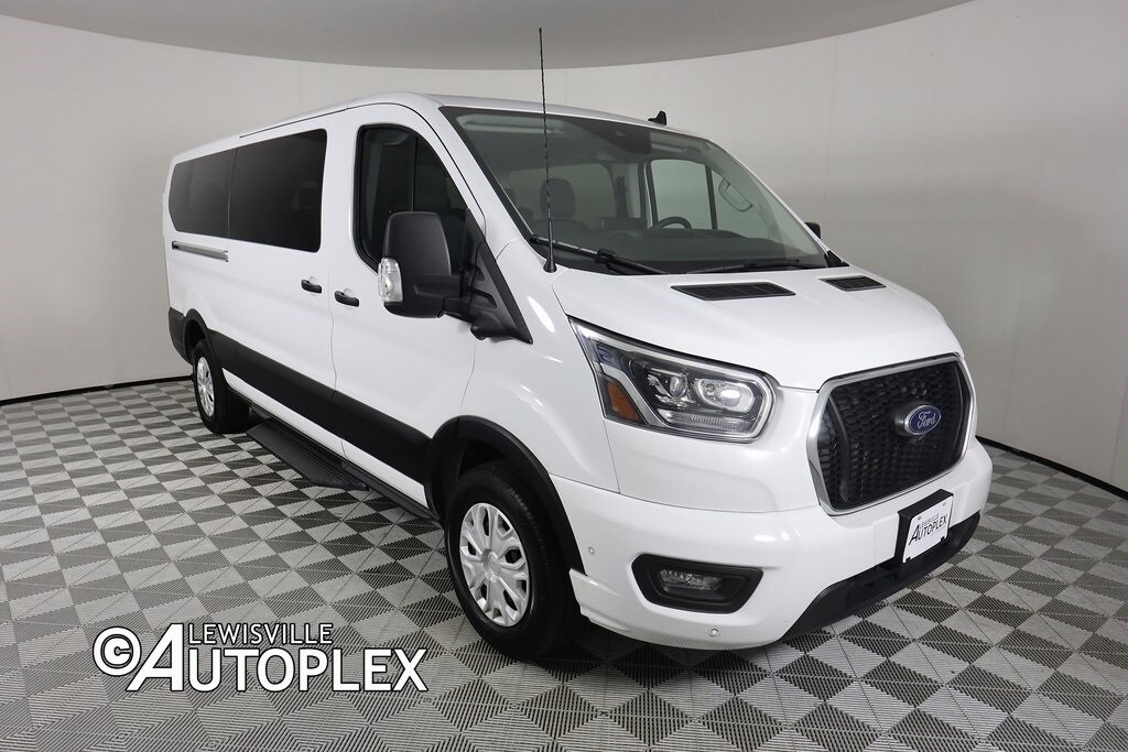 2023 Ford Transit photo 3