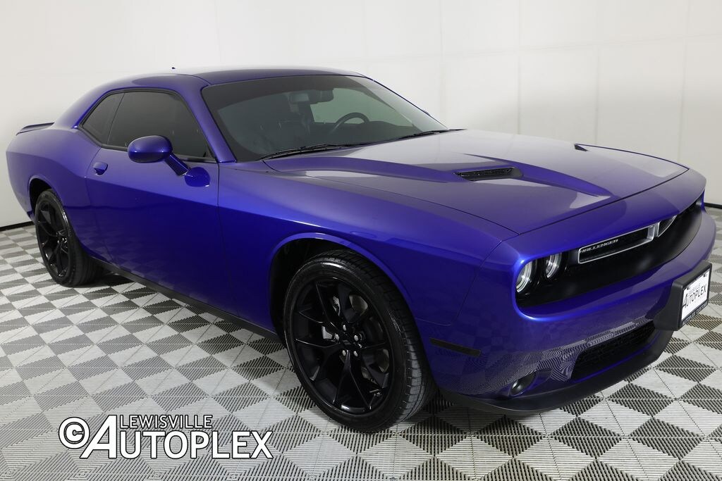 Used 2022 Dodge Challenger SXT Coupe