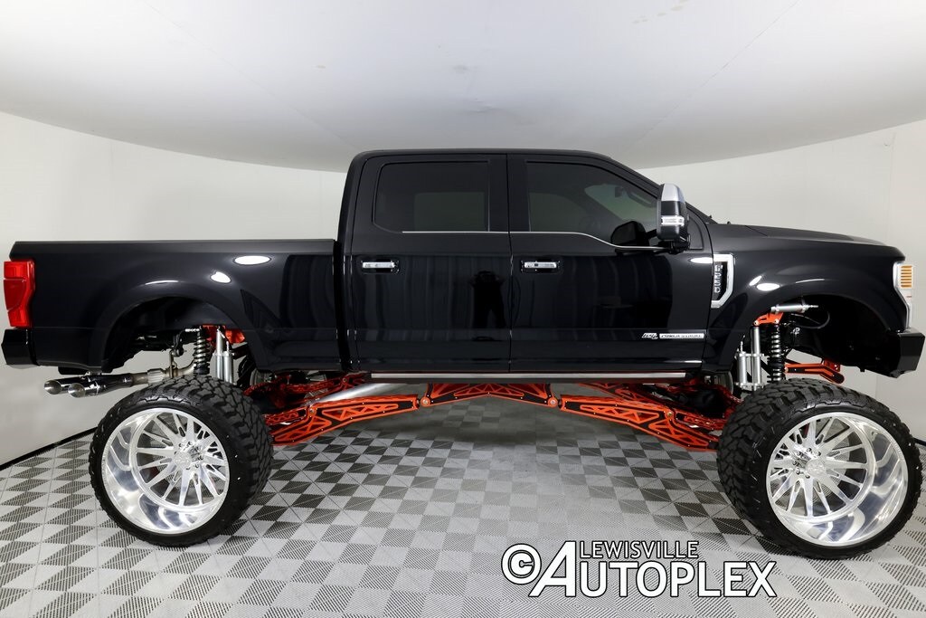 2022 Ford F-250 Platinum photo 4