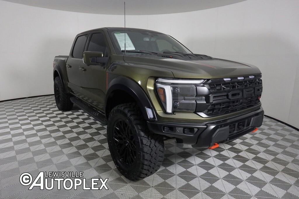2025 Ford F-150 Raptor photo 3