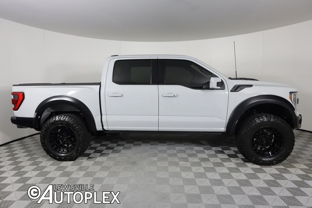 2023 Ford F-150 Raptor photo 4