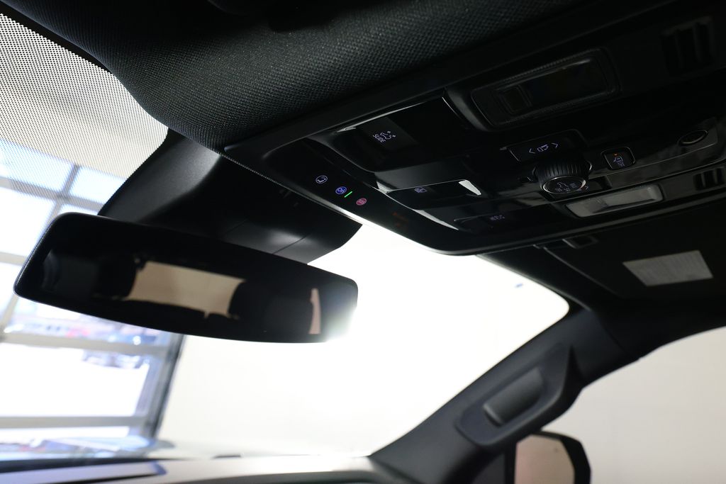 2026 Chevrolet Tahoe Z71 - Photo 34