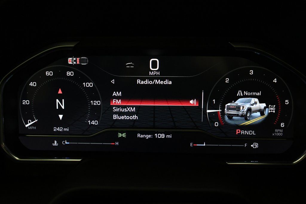 2025 GMC Sierra 3500HD Denali Ultimate - Photo 23