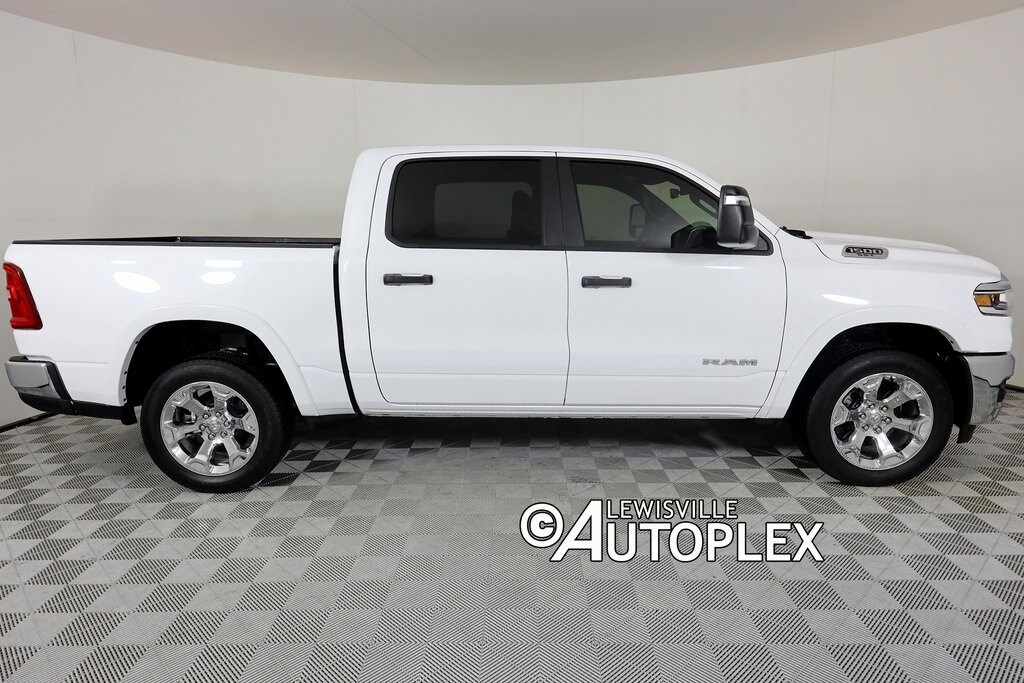 2025 Ram 1500 Lone Star photo 4