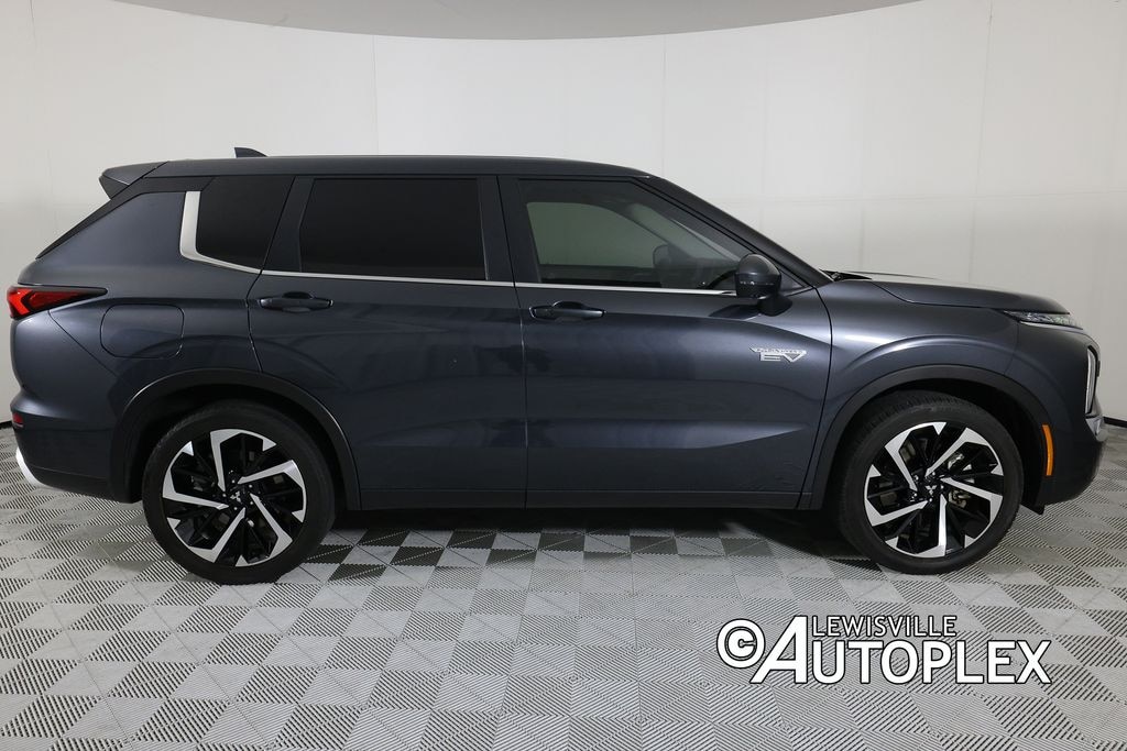 Used 2024 Mitsubishi Outlander PHEV SE SUV