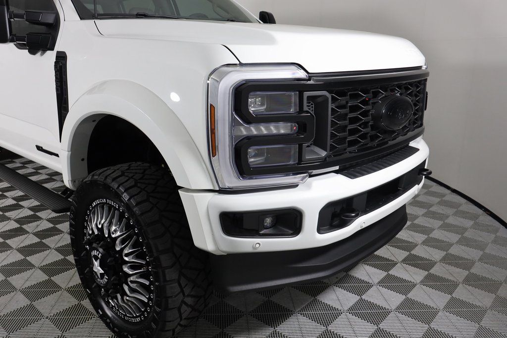 2025 Ford F-450 Super Duty Platinum - Photo 51