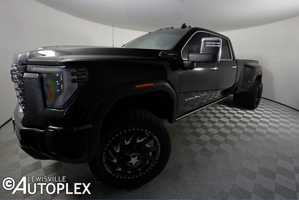 2024 GMC Sierra 3500HD Denali Ultimate - Photo 11