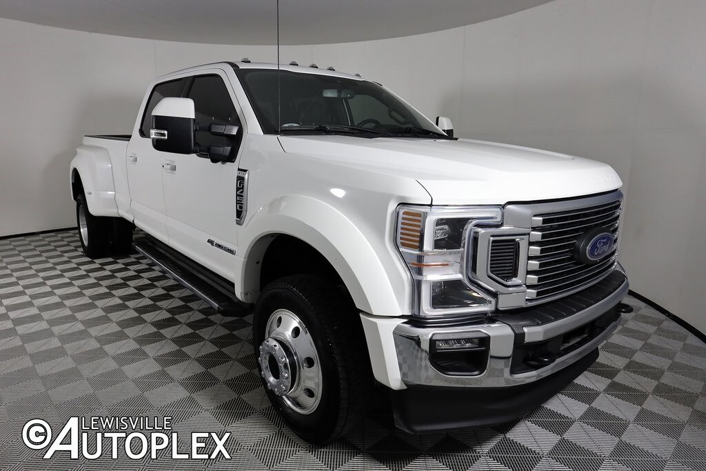 2022 Ford F-450 Lariat photo 3
