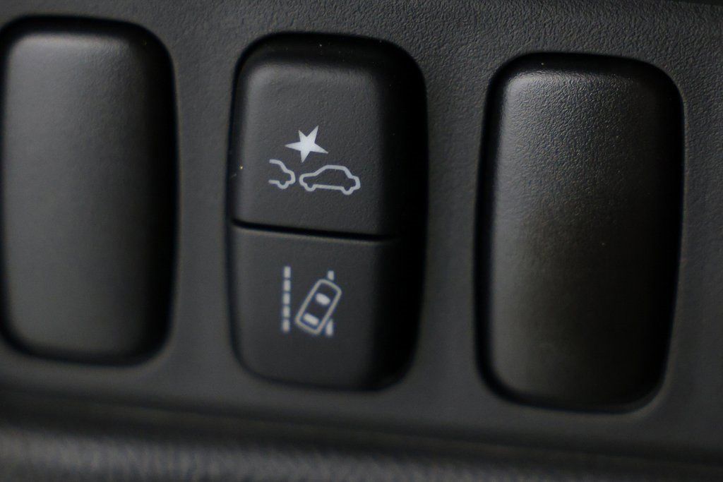 2025 Mitsubishi Outlander Sport ES - Photo 19