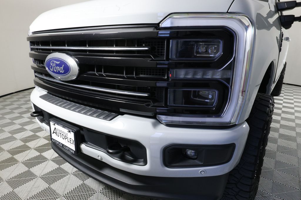 2025 Ford F-250 Super Duty Platinum - Photo 42