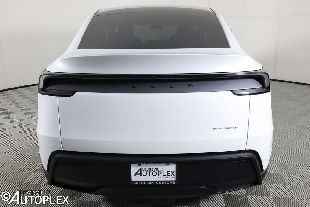 2026 Tesla Model Y Long Range - Photo 6