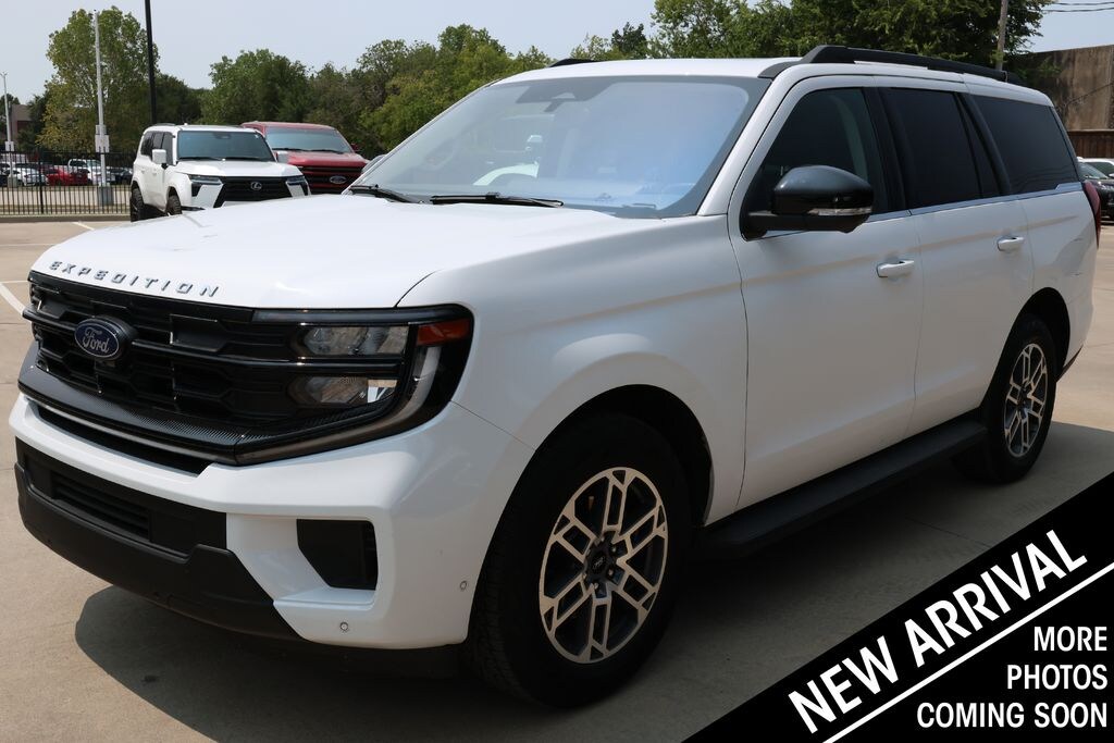 Used 2025 Ford Expedition Active SUV