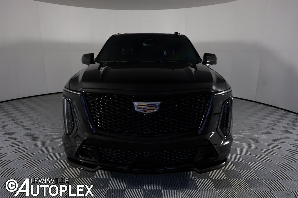 2025 Cadillac Escalade V-Series photo 2