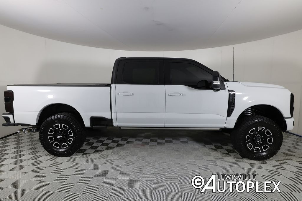Used 2025 Ford F-250 Platinum Truck