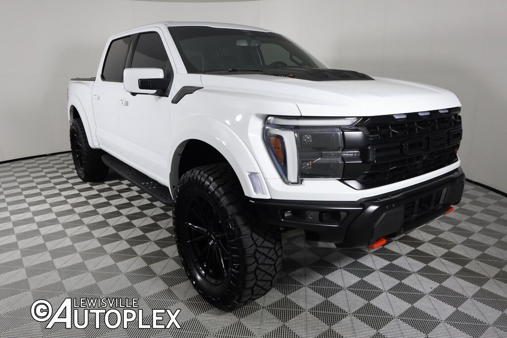 2024 Ford F-150 Raptor photo 3