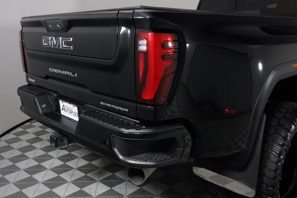 2024 GMC Sierra 3500HD Denali Ultimate - Photo 55