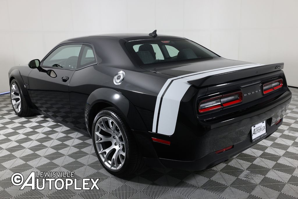 2023 Dodge Challenger SRT - Photo 7
