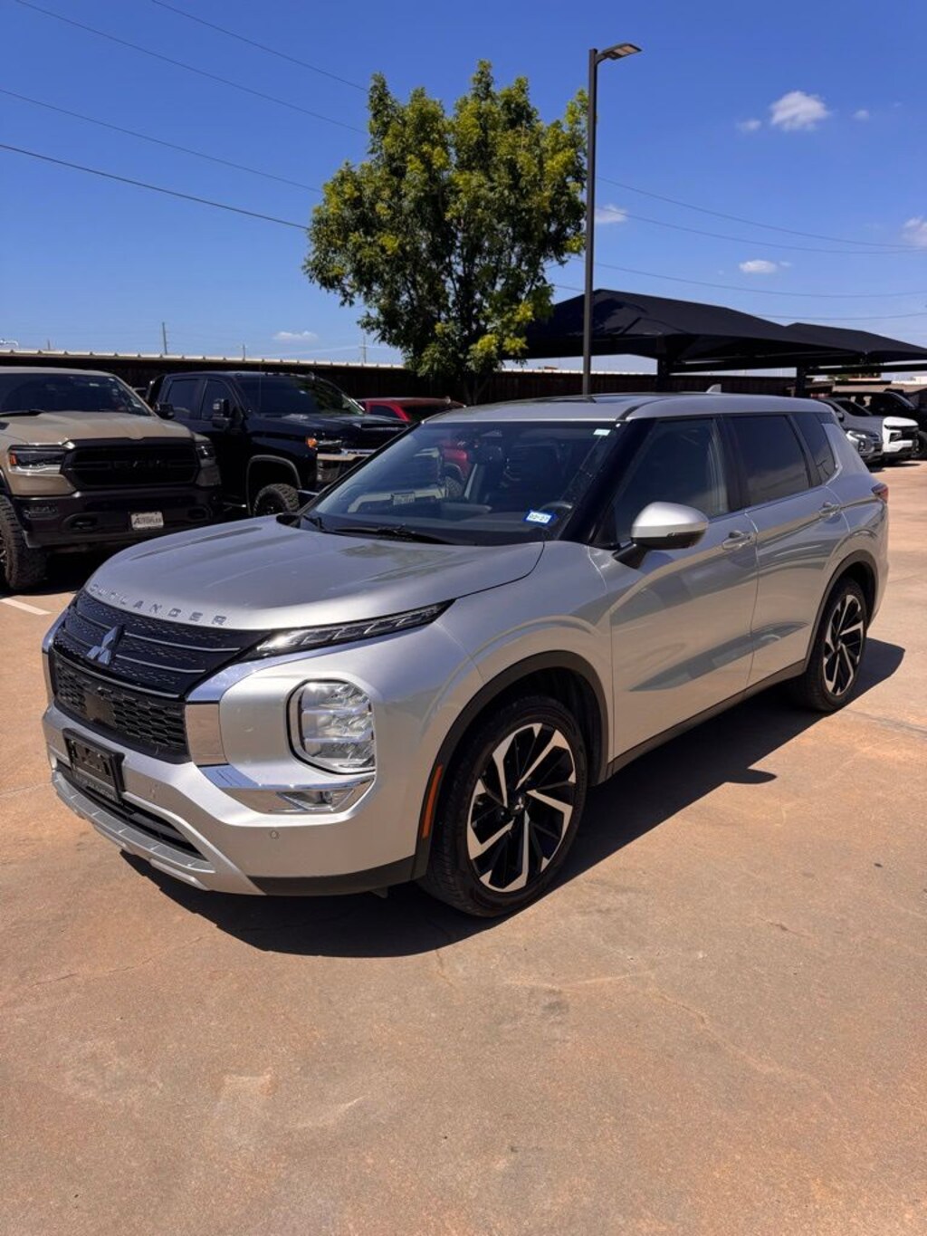 Used 2024 Mitsubishi Outlander SE SUV