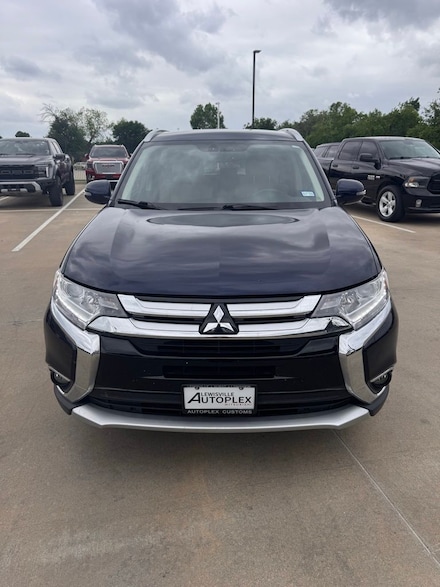 2018 Mitsubishi Outlander SUV SEL